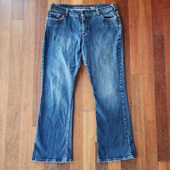 Canyon River Blues Embroidered Flap-Over Pocket Boot Cut Jeans Size 14 - Picture 5 of 14